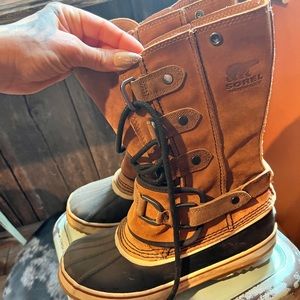 Sorel women’s Joan of arctic Knit Boot size 9